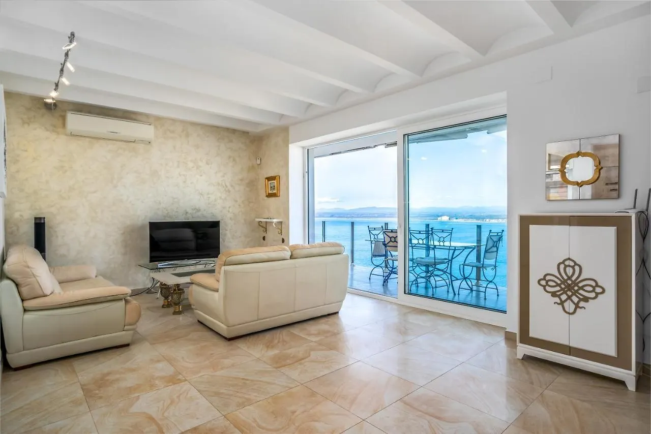 Welcs Villa De Lujo 029 Emp Con Vistas Impresionantes 罗萨斯
